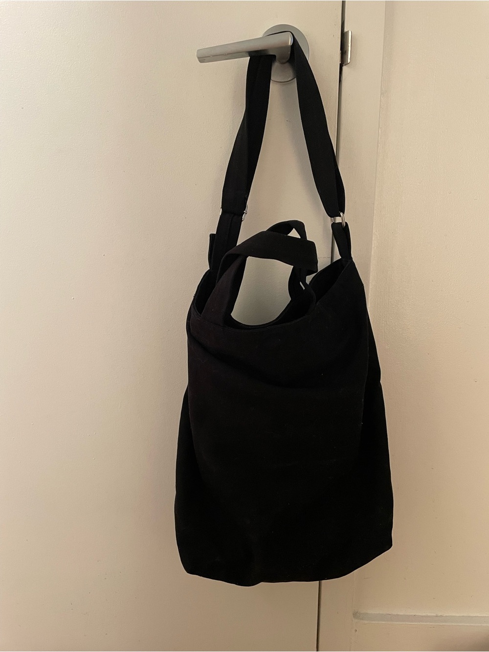 Baggu Black Women's Shoulder Tote Bag -